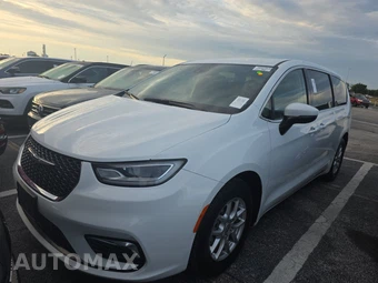 2023 Chrysler Pacifica Touring L 121.6" WB - car from the USA, Manheim Buy-Now listing at AUTOMAX