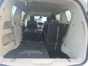 2023 Chrysler Pacifica Touring L 121.6" WB - miniatura 17