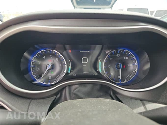 2023 Chrysler Pacifica Touring L 121.6" WB - miniatura 12
