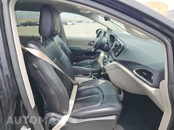 2023 Chrysler Pacifica Touring L 121.6" WB - miniatura 8