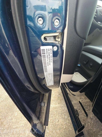 2023 Chrysler Pacifica Touring L 121.6" WB - miniatura 5