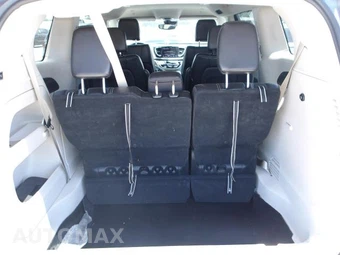 2023 Chrysler Pacifica Touring L 121.6" WB - miniatura 8