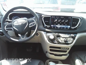 2023 Chrysler Pacifica Touring L 121.6" WB - miniatura 20