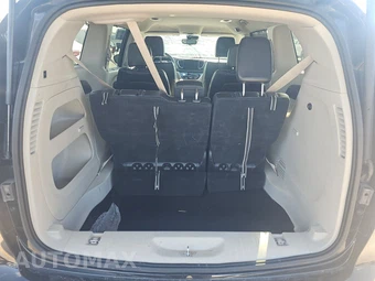2023 Chrysler Pacifica Touring L 121.6" WB - miniatura 16