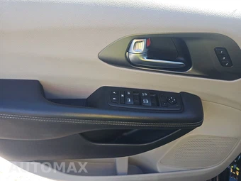 2023 Chrysler Pacifica Touring L 121.6" WB - miniatura 9