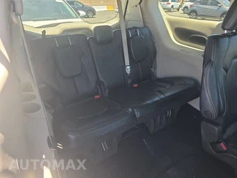 2023 Chrysler Pacifica Touring L 121.6" WB - miniatura 14