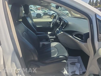2023 Chrysler Pacifica Touring L 121.6" WB - miniatura 8