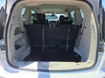 2023 Chrysler Pacifica Touring L 121.6" WB - miniatura 17