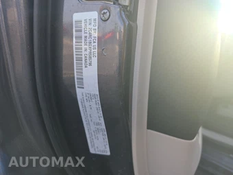 2023 Chrysler Pacifica Touring L 121.6" WB – miniatura 15