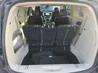 2023 Chrysler Pacifica Touring L 121.6" WB – miniatura 17