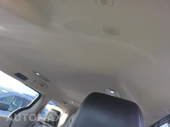 2023 Chrysler Pacifica Touring L 121.6" WB – miniatura 18