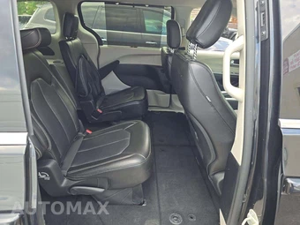 2023 Chrysler Pacifica Touring L 121.6" WB - miniatura 17