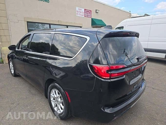 2023 Chrysler Pacifica Touring L 121.6" WB - miniatura 2