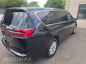 2023 Chrysler Pacifica Touring L 121.6" WB - miniatura 3