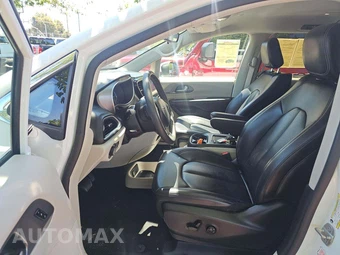 2023 Chrysler Pacifica Touring L 121.6" WB - miniatura 3