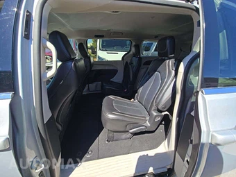 2023 Chrysler Pacifica Touring L 121.6" WB - miniatura 10