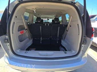 2023 Chrysler Pacifica Touring L 121.6" WB - miniatura 12