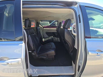 2023 Chrysler Pacifica Touring L 121.6" WB - miniatura 14