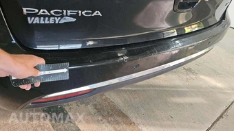 2023 Chrysler Pacifica Touring L 121.6" WB - miniatura 23