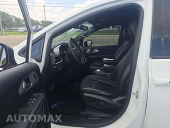 2023 Chrysler Pacifica Touring L 121.6" WB – miniatura 3