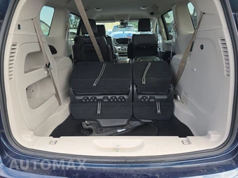 2023 Chrysler Pacifica Touring L 121.6" WB - miniatura 17
