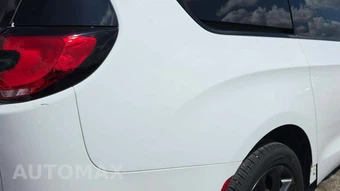 2023 Chrysler Pacifica Touring L 121.6" WB - miniatura 22
