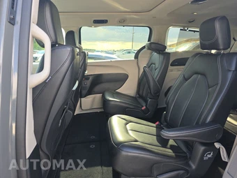 2023 Chrysler Pacifica Touring L 121.6" WB - miniatura 13
