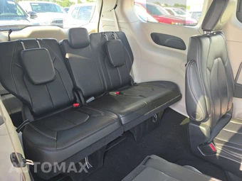 2023 Chrysler Pacifica Touring L 121.6" WB - miniatura 14