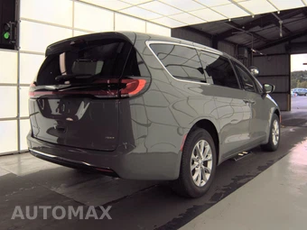2023 Chrysler Pacifica Touring L 121.6" WB - miniatura 4