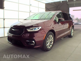 2023 Chrysler Pacifica Touring L 121.6" WB