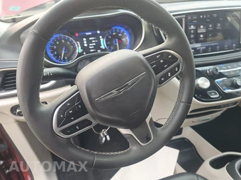 2023 Chrysler Pacifica Touring L 121.6" WB - miniatura 10