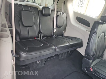 2023 Chrysler Pacifica Touring L 121.6" WB - miniatura 14