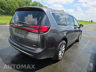 2023 Chrysler Pacifica Touring L 121.6" WB – miniatura 4