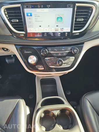 2023 Chrysler Pacifica Touring L 121.6" WB – miniatura 11