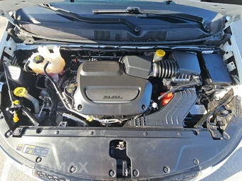 2023 Chrysler Pacifica Touring L 121.6" WB – miniatura 16