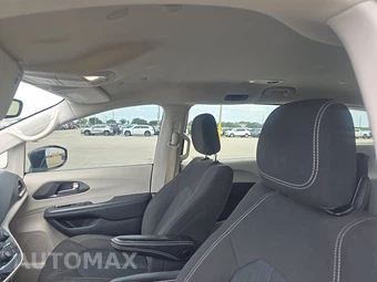 2023 Chrysler Voyager LX 121.6" WB - miniatura 19