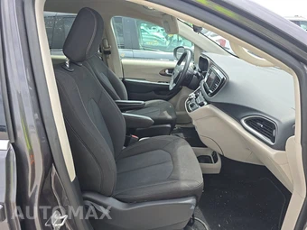 2023 Chrysler Voyager LX 121.6" WB - miniatura 8
