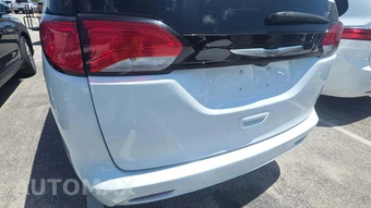 2023 Chrysler Voyager LX 121.6" WB – miniatura 24