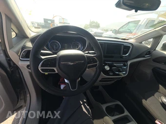 2023 Chrysler Voyager LX 121.6" WB – miniatura 11
