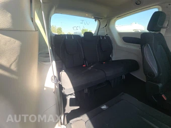 2023 Chrysler Voyager LX 121.6" WB – miniatura 14