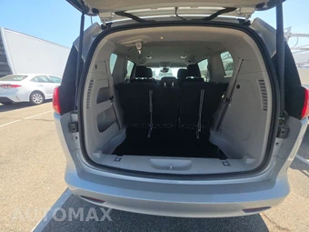 2023 Chrysler Voyager LX 121.6" WB – miniatura 17