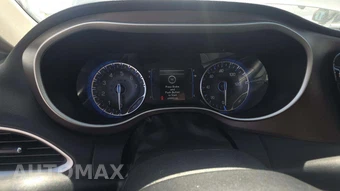 2023 Chrysler Voyager LX 121.6" WB – miniatura 20
