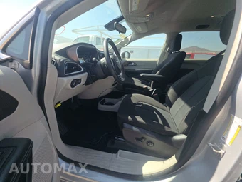 2023 Chrysler Voyager LX 121.6" WB – miniatura 7