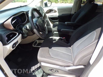 2023 Chrysler Voyager LX 121.6" WB - miniatura 14
