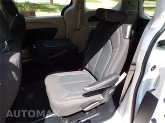 2023 Chrysler Voyager LX 121.6" WB - miniatura 15