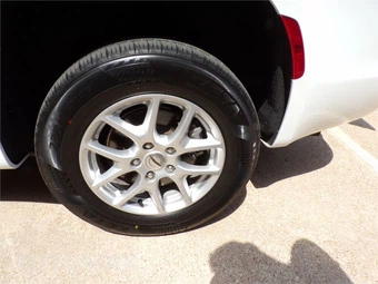 2023 Chrysler Voyager LX 121.6" WB - miniatura 26