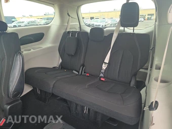 2023 Chrysler Voyager LX 121.6" WB - miniatura 14