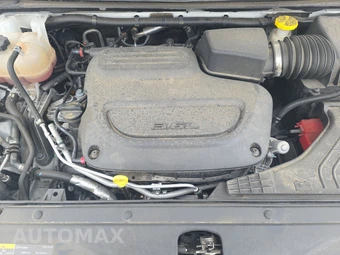 2023 Chrysler Voyager LX 121.6" WB - miniatura 16