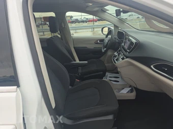 2023 Chrysler Voyager LX 121.6" WB - miniatura 8