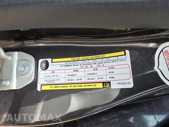 2023 Chrysler Voyager LX 121.6" WB – miniatura 29
